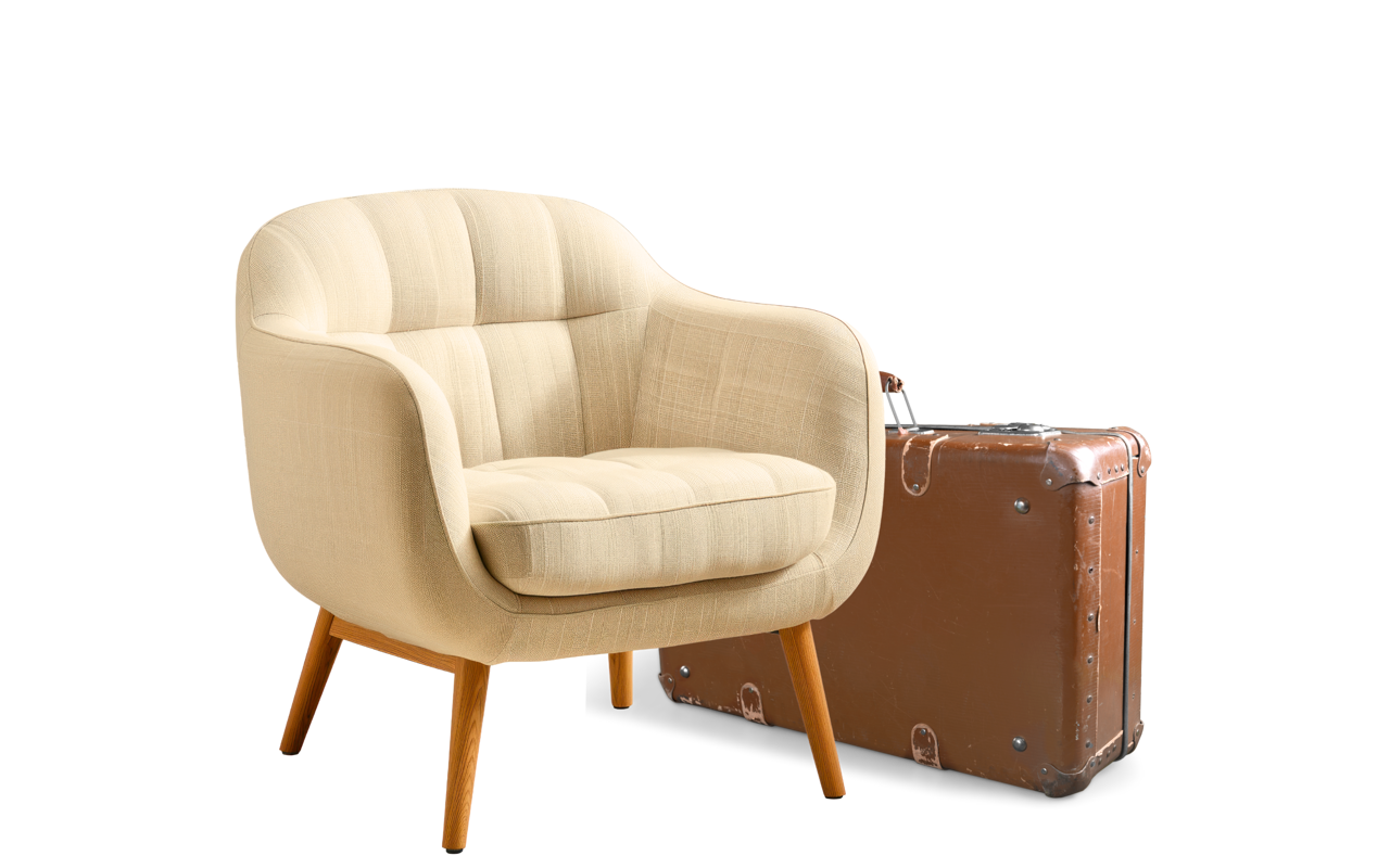 Genbrugsbilen – En lænestol og en kuffert, der symboliserer storskrald til afhentning.